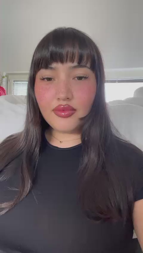 girl talking about Nutopia Eau de Parfum from CRA-YON